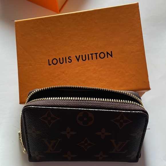 Handbags - LV WALLET